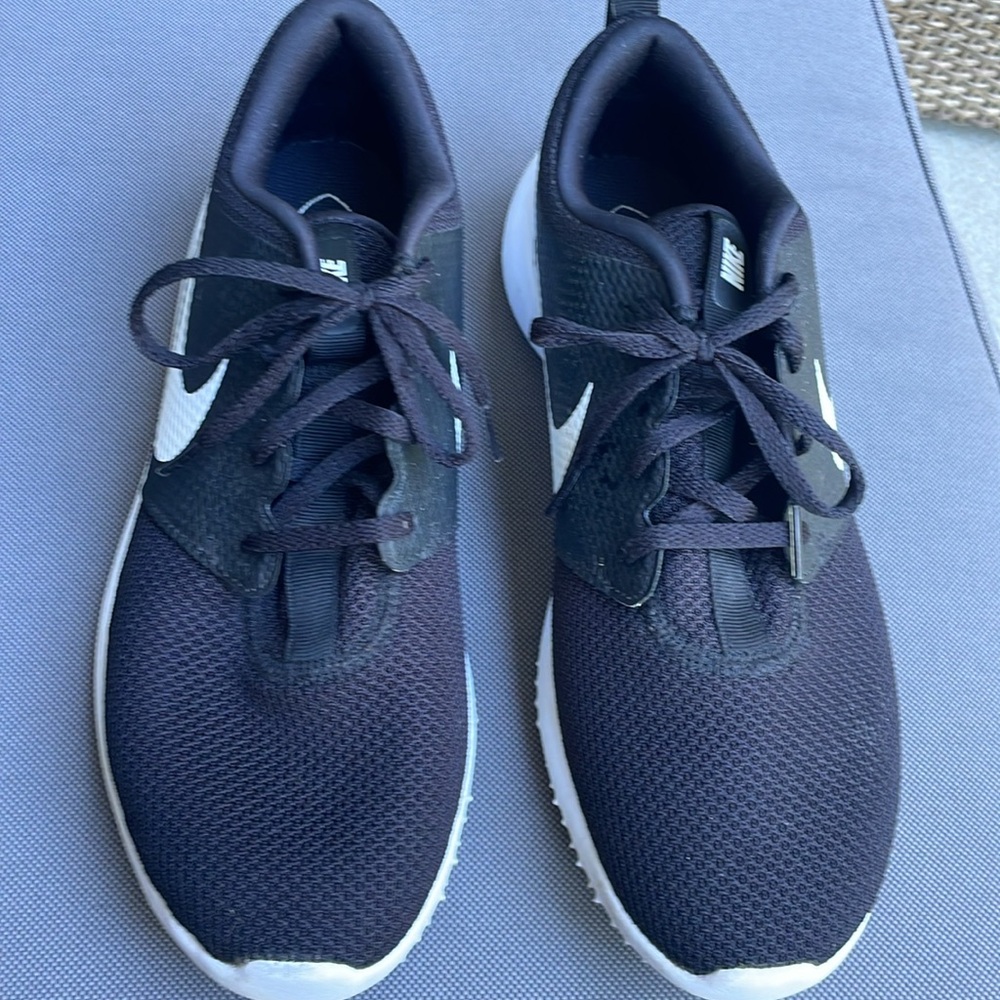 Nike Golf shoes sneakers cleats really nice condition! - Picture 2 of 9